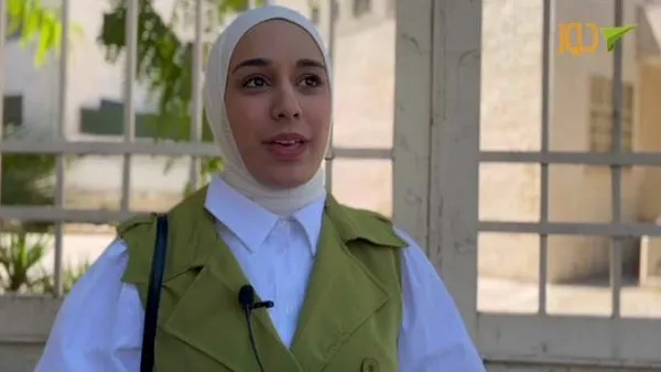 فيديو.. رأي طالبة توجيهي من نابلس بامتحان التاريخ