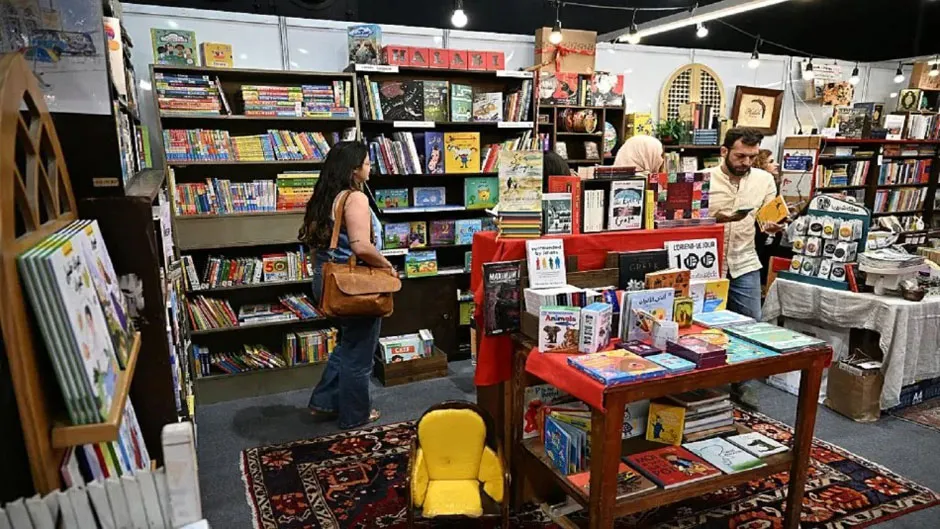 معرض بيروت للكتاب في دورته الـ67: ندوات واعتذار أدونيس
