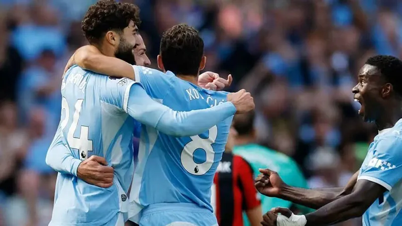 برشلونة ينقض على نجم مانشستر سيتي
