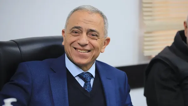 فيديو - رئيس بلدية طولكرم متحدثاً عن لقائه بوزير الحكم المحلي