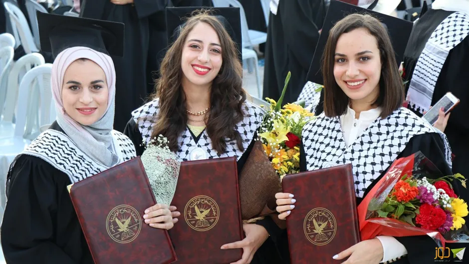 النجاح.. حفل تخريج الهندسة وتكنلوجيا المعلومات