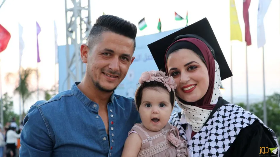 تخريج كلية الطب وعلوم الصحة - النجاح