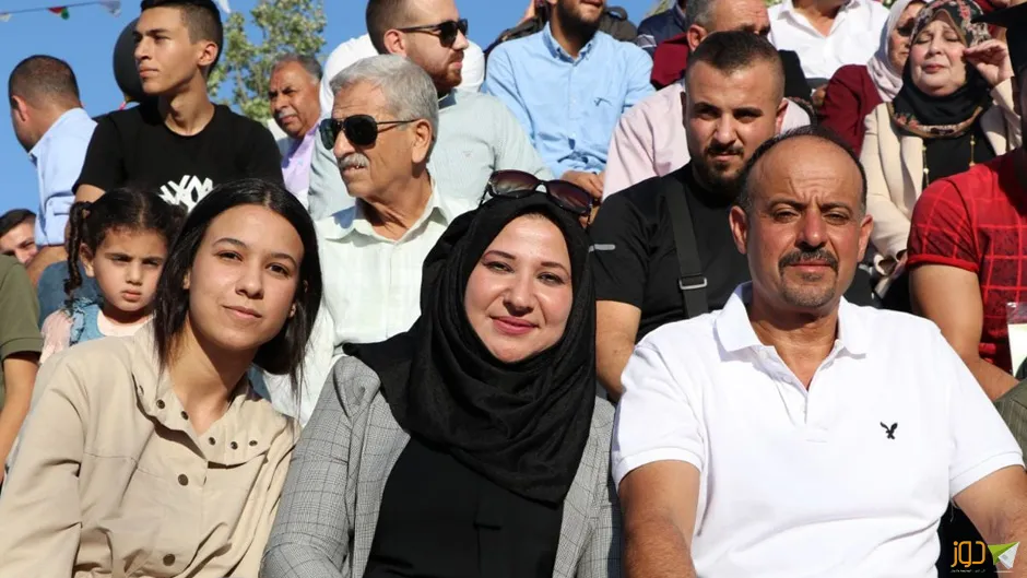 تخريج كلية الطب وعلوم الصحة - النجاح