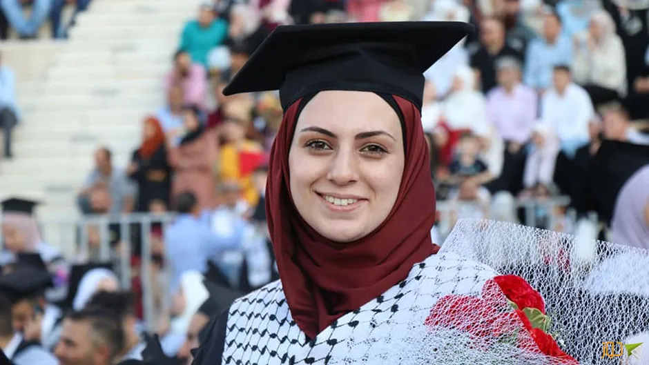 تخريج الفنون والعلوم والدراسات - النجاح